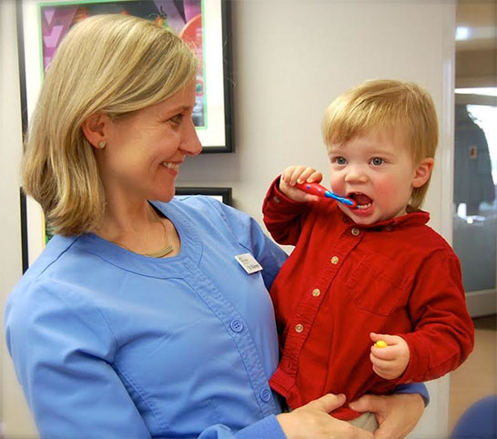 Dr. Wallengren Pediatric Dentist with Patient in Lutherville, MD